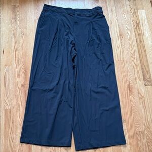 Athleta Pinnacle Trouser Charcoal wide leg pleated Pants